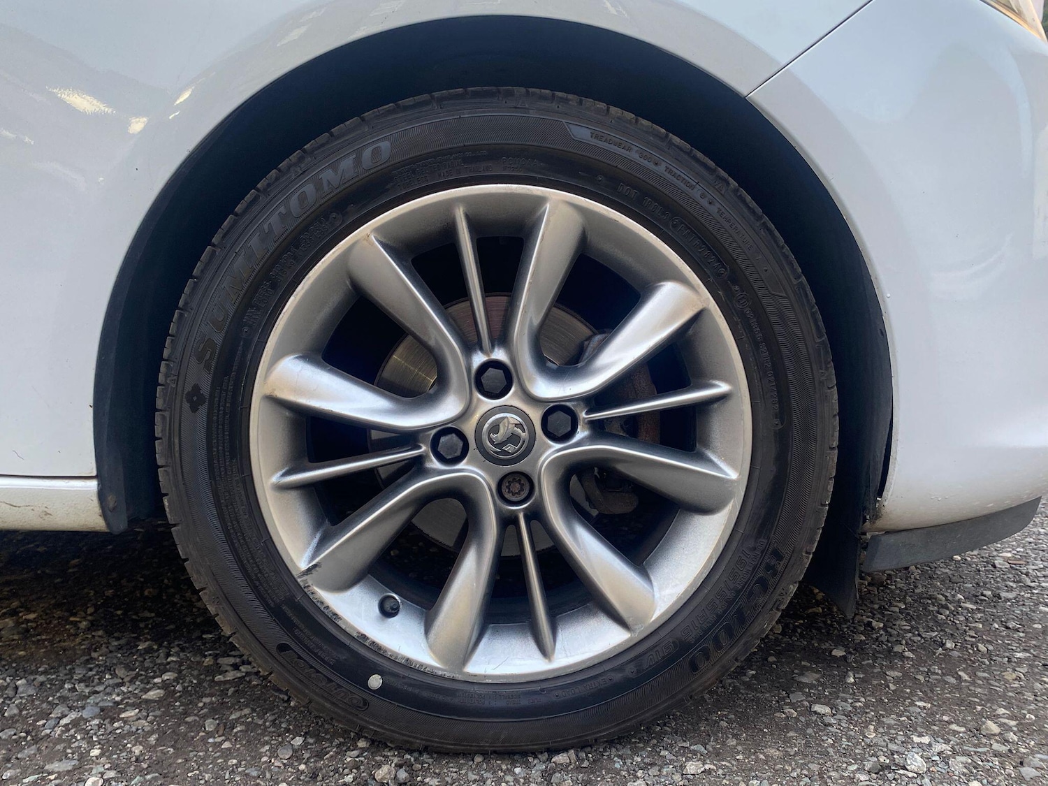 Used Vauxhall ADAM 2015 for sale - 77838584: Photo 21