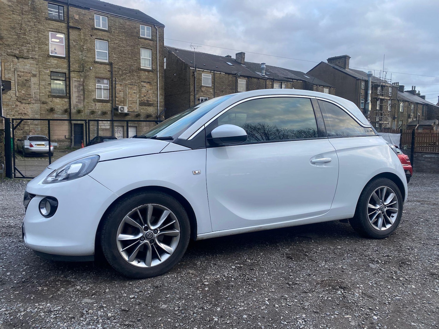 Used Vauxhall ADAM 2015 for sale - 77838584: Photo 5