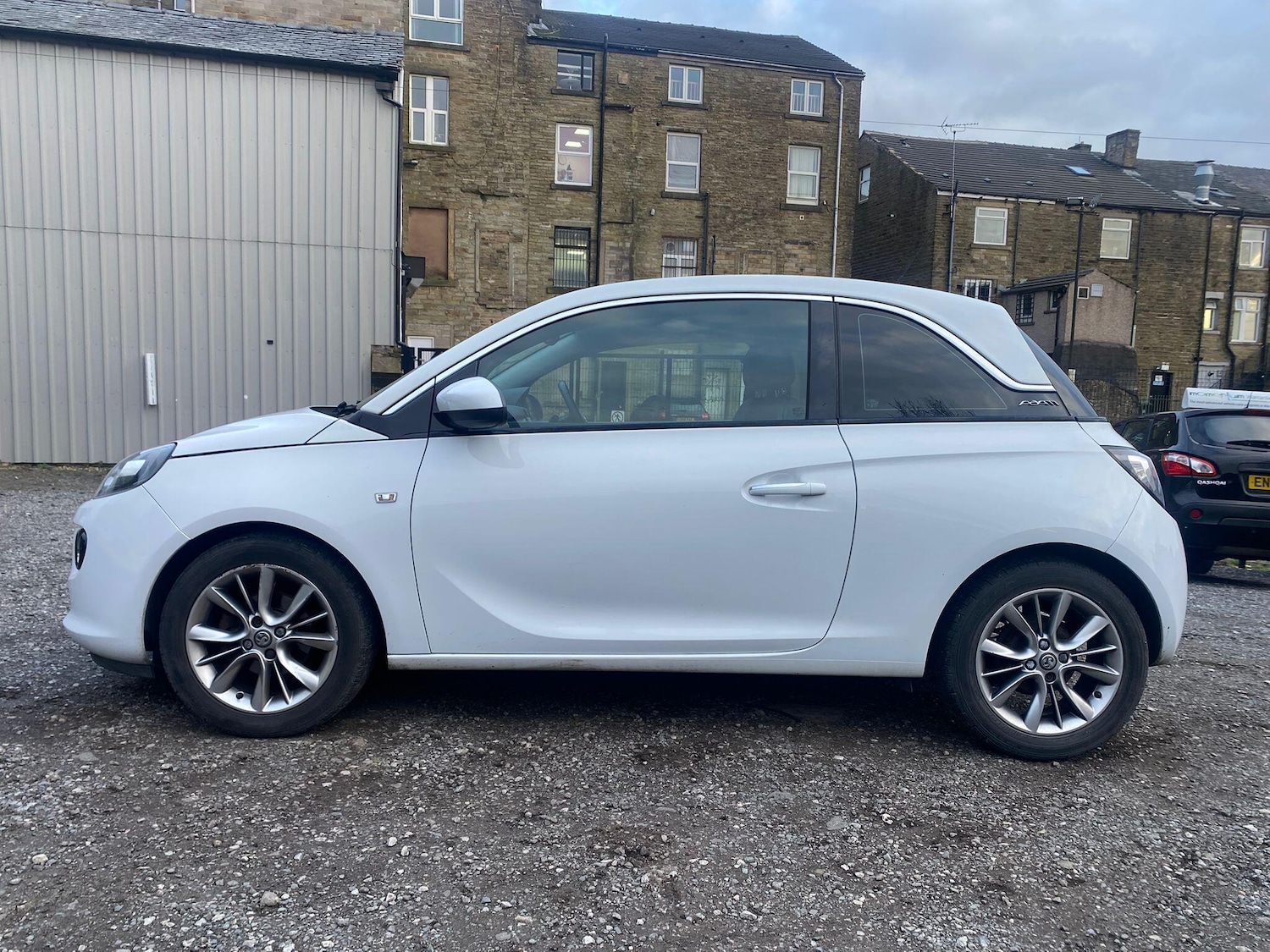 Used Vauxhall ADAM 2015 for sale - 77838584: Photo 6