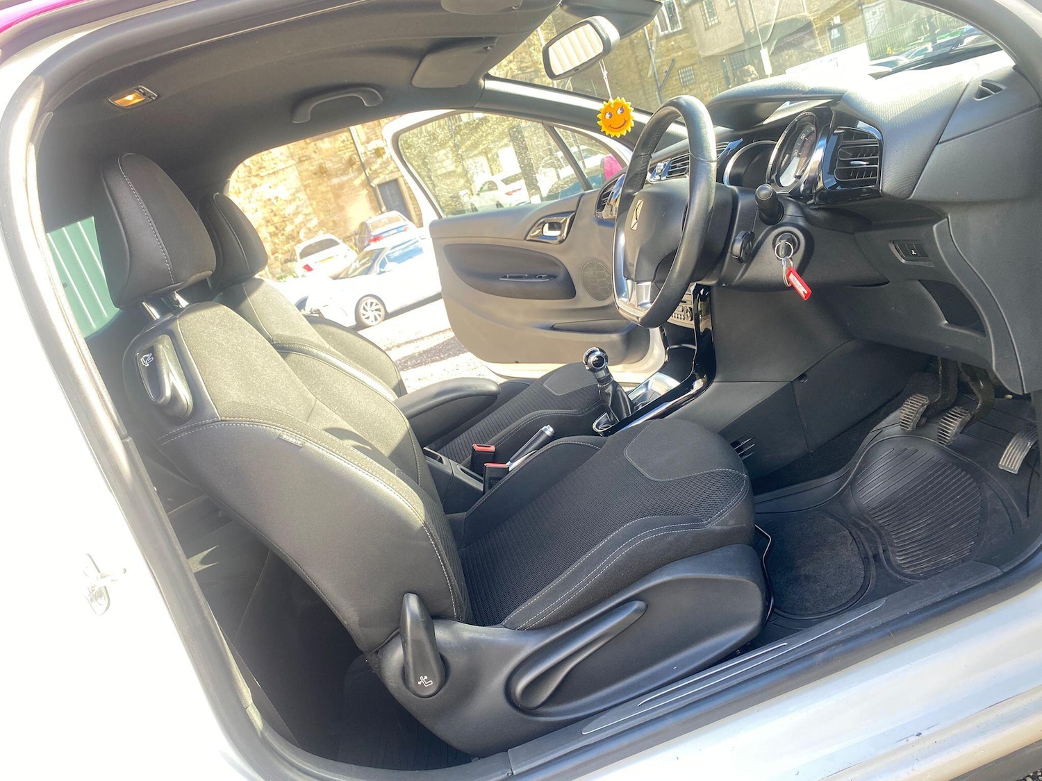 Used Citroen DS3 2012 for sale - 76408461: Photo 14