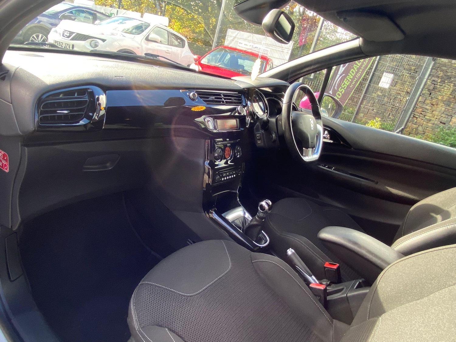 Used Citroen DS3 2012 for sale - 76408461: Photo 20