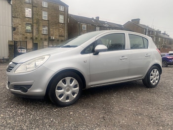 Used Vauxhall Corsa 2010 for sale - 77510687: Photo