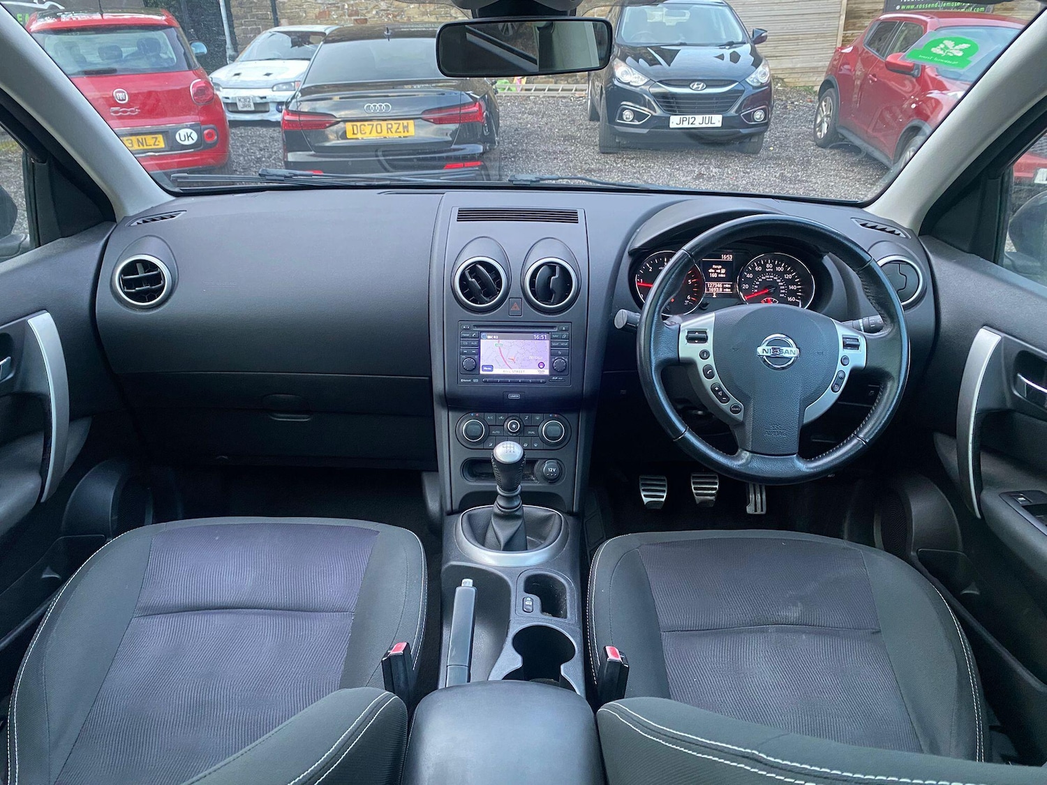 Used Nissan Qashqai 2012 for sale - 77550601: Photo 14