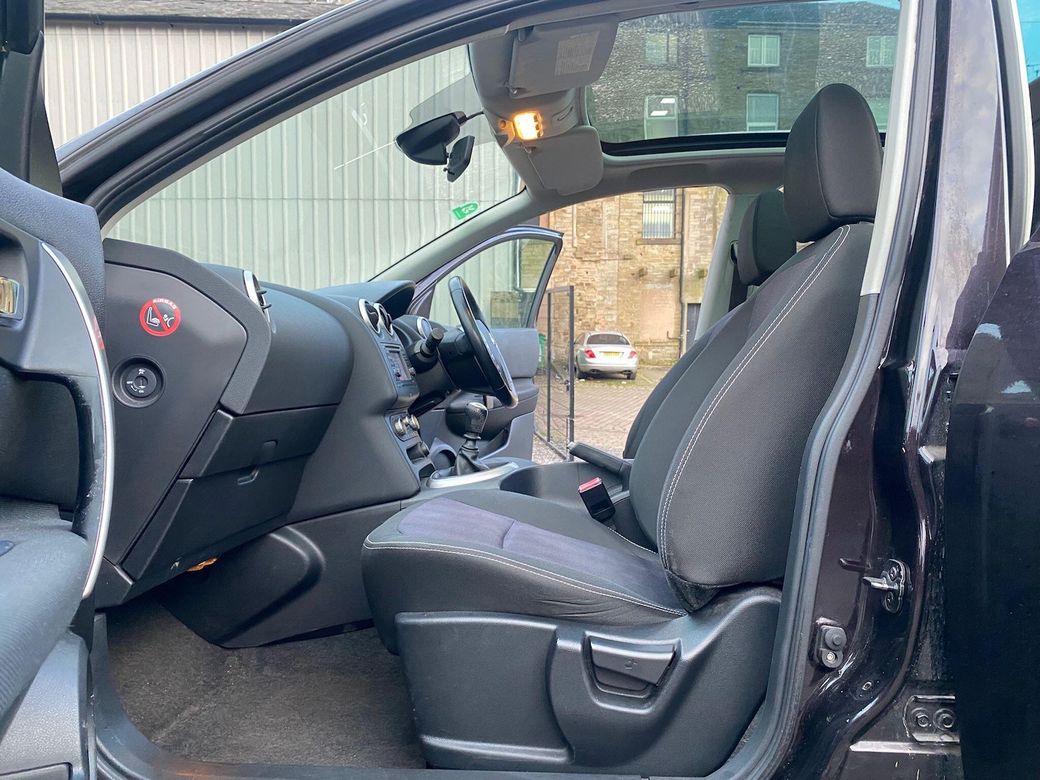 Used Nissan Qashqai 2012 for sale - 77550601: Photo 5