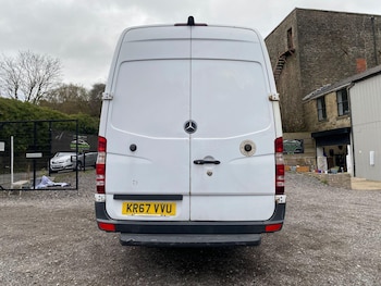 Used Mercedes-Benz Sprinter 2017 for sale - 77853564: Photo