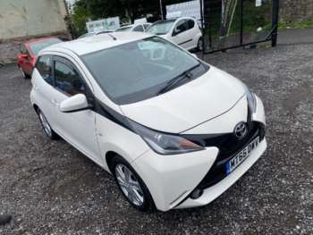 2016 (66) - 1.0 VVT-i X-Pression 5dr