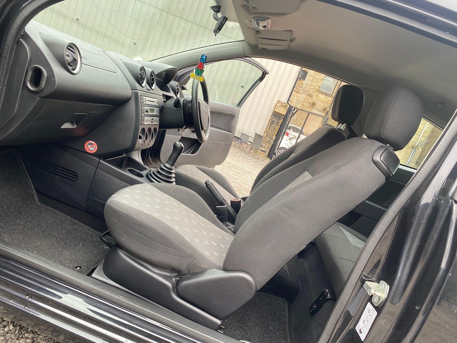 Used Ford Fiesta 2004 for sale - 76360259: Photo 15