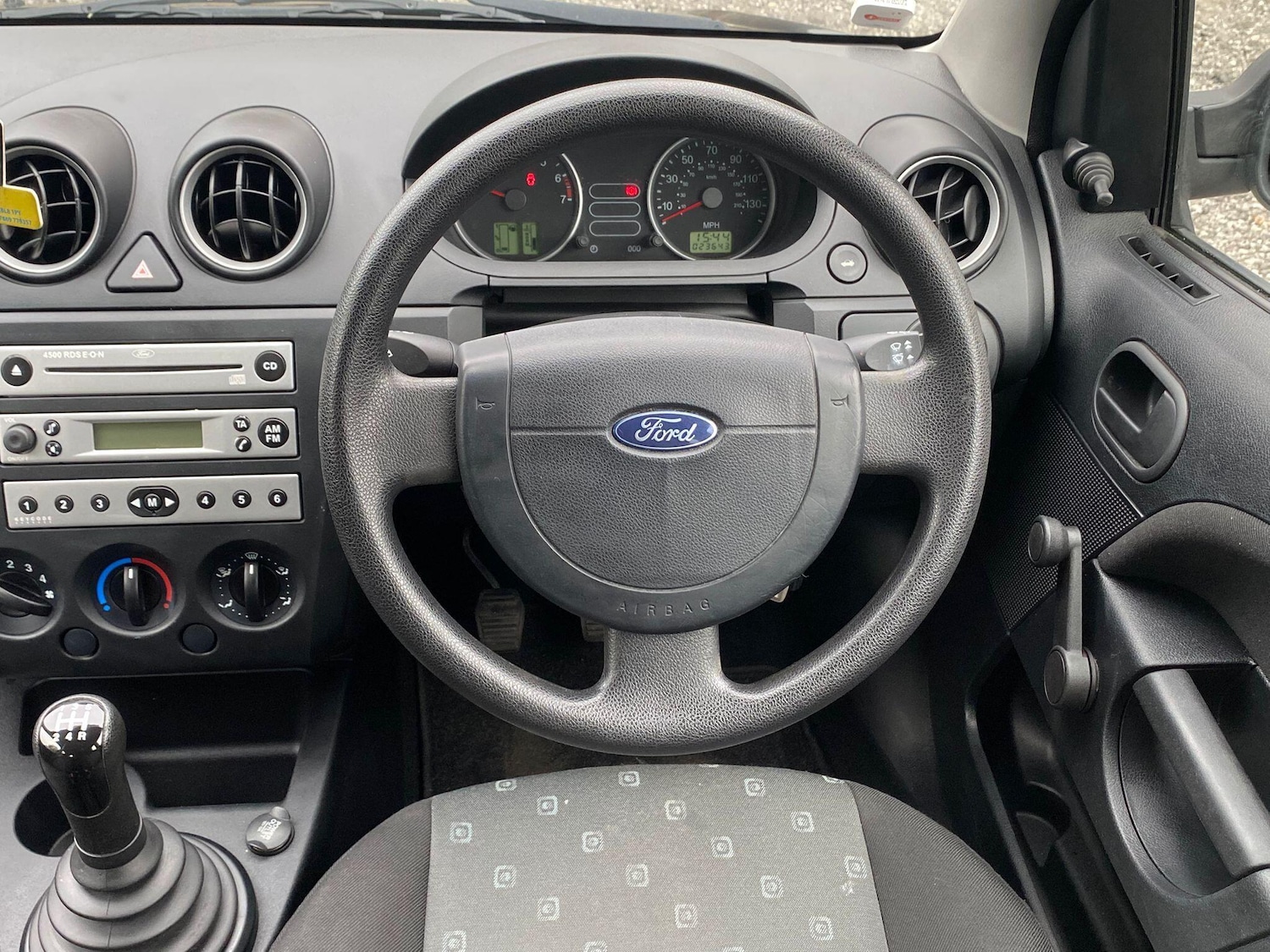 Used Ford Fiesta 2004 for sale - 76360259: Photo 16