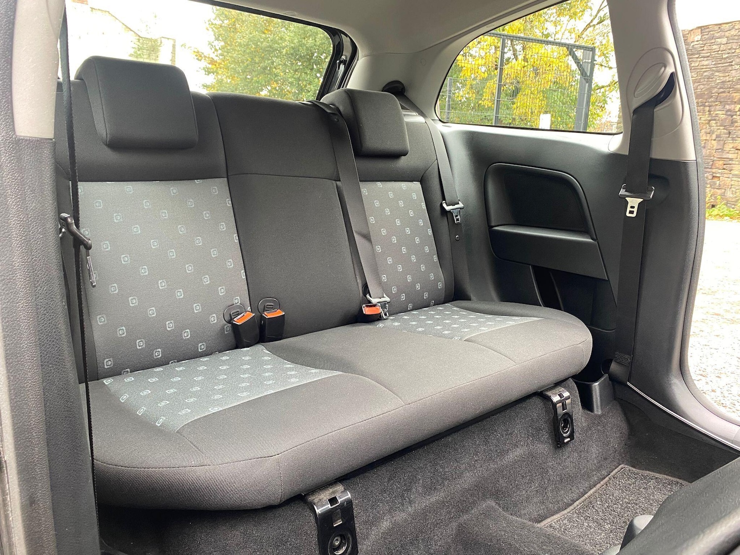 Used Ford Fiesta 2004 for sale - 76360259: Photo 18