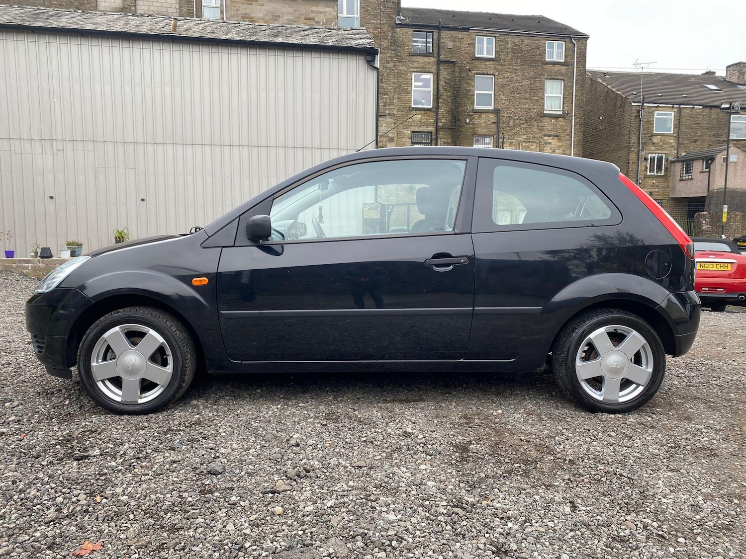 Used Ford Fiesta 2004 for sale - 76360259: Photo 7
