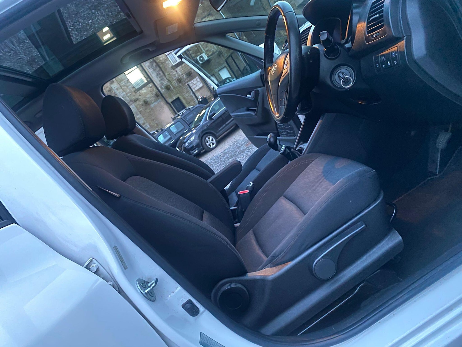 Used Hyundai Ix20 2013 for sale - 77267881: Photo 12