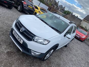 Used Dacia Sandero Stepway 2015 for sale - 79888178: Photo