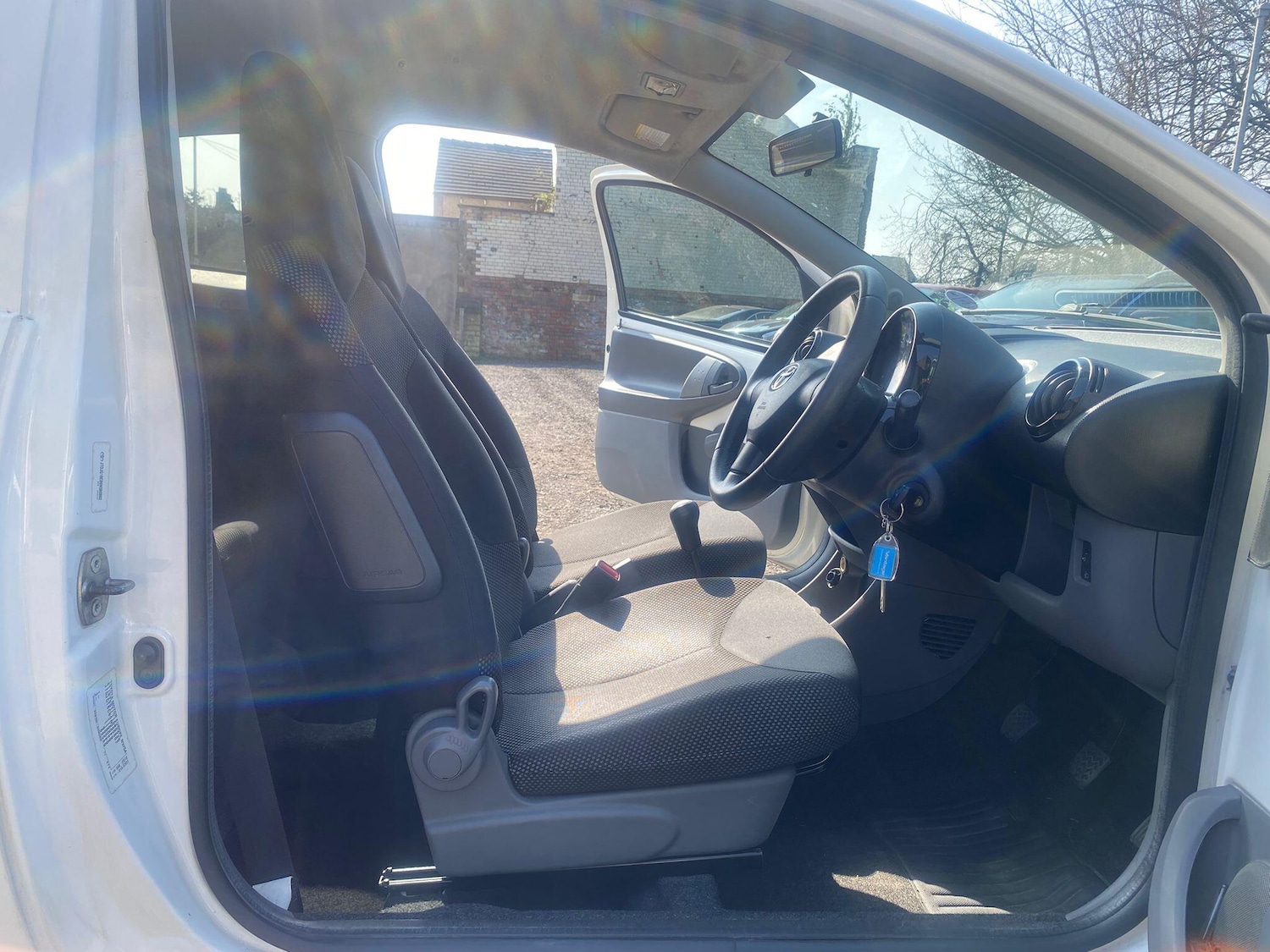 Used Toyota AYGO 2011 for sale - 77977815: Photo 10