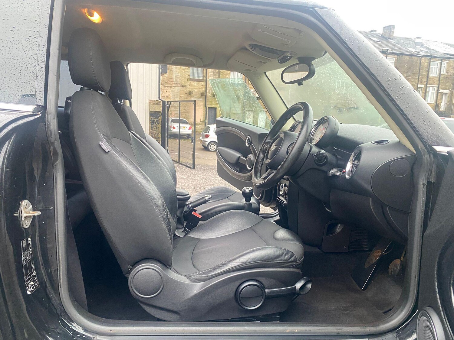 Used MINI Hatch 2011 for sale - 77468196: Photo 12