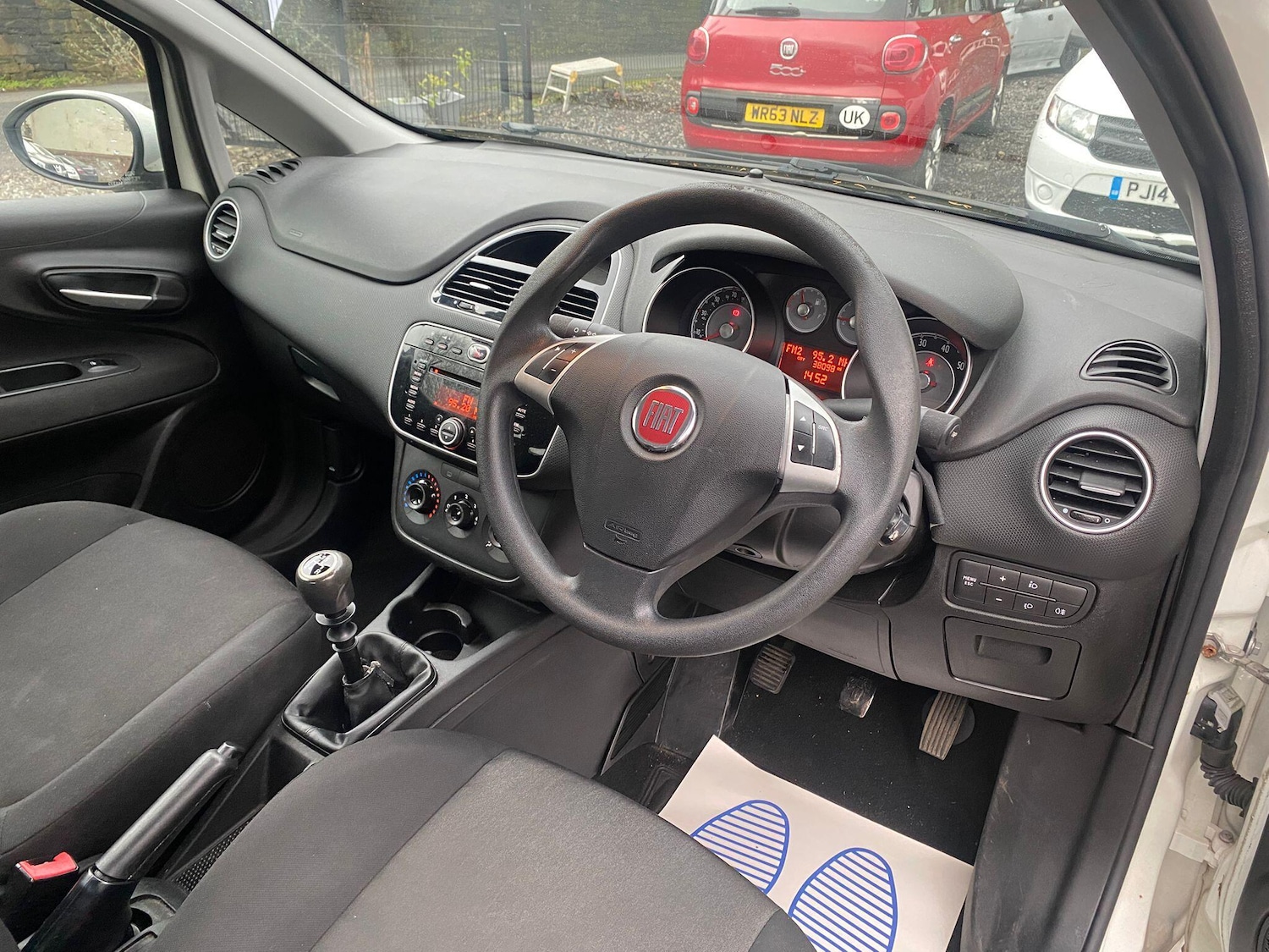 Used Fiat Punto 2014 for sale - 77344800: Photo 18