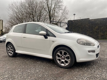 Used Fiat Punto 2014 for sale - 77344800: Photo