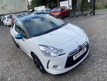 2015 (15) - 1.2 PureTech 110 DStyle 3dr