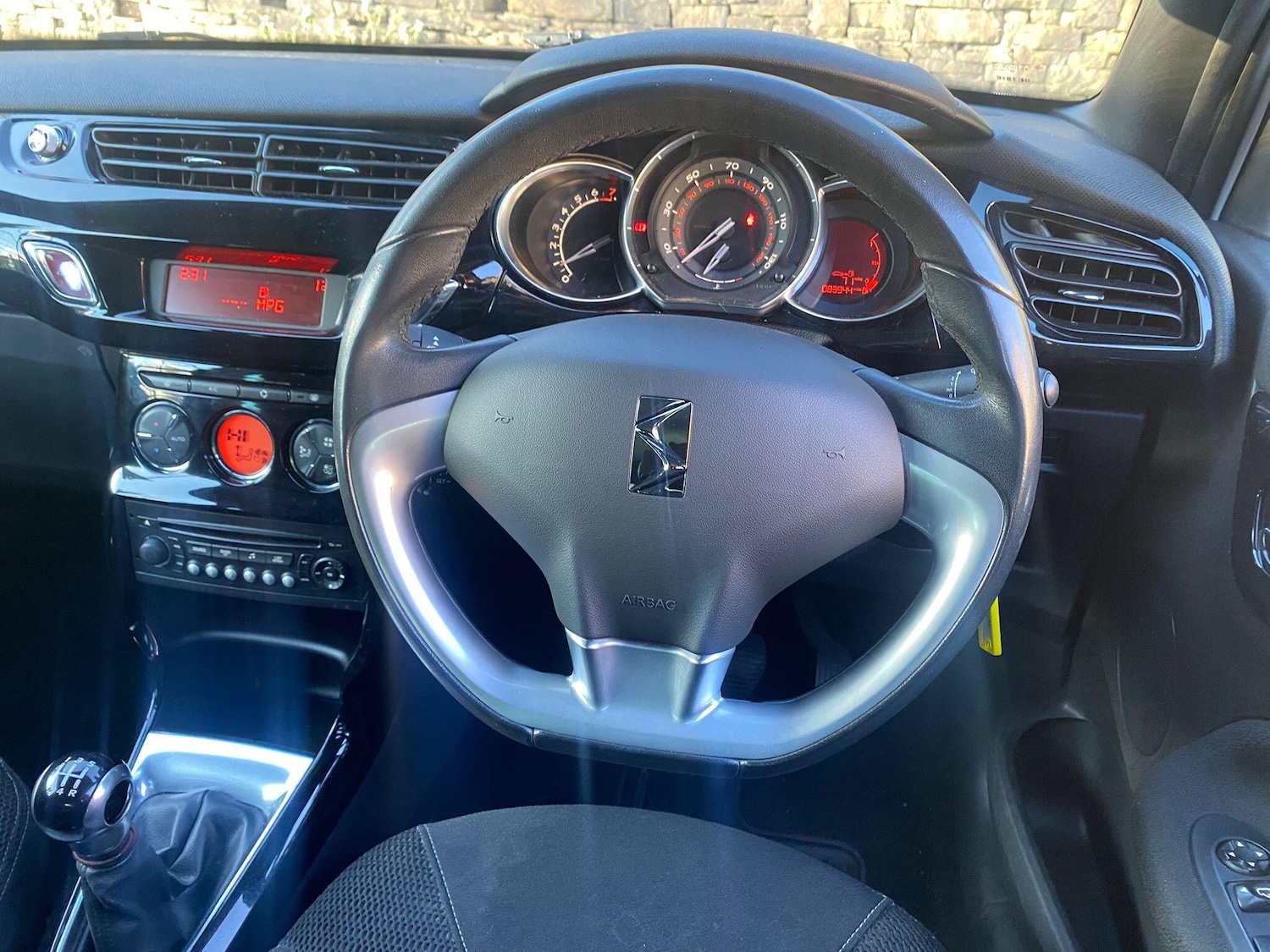 Used Citroen DS3 2012 for sale - 77131185: Photo 13