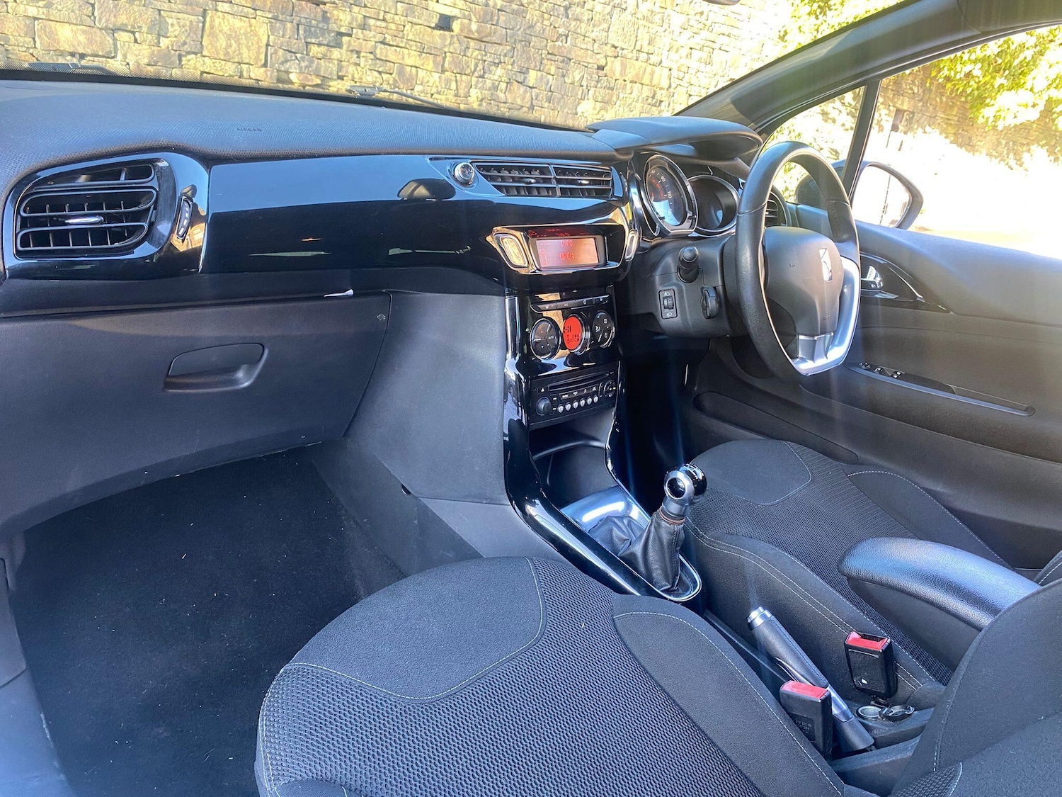 Used Citroen DS3 2012 for sale - 77131185: Photo 16