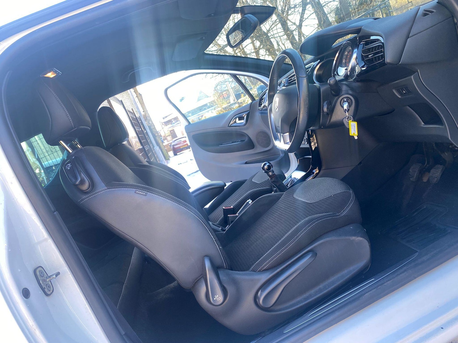 Used Citroen DS3 2012 for sale - 77131185: Photo 18