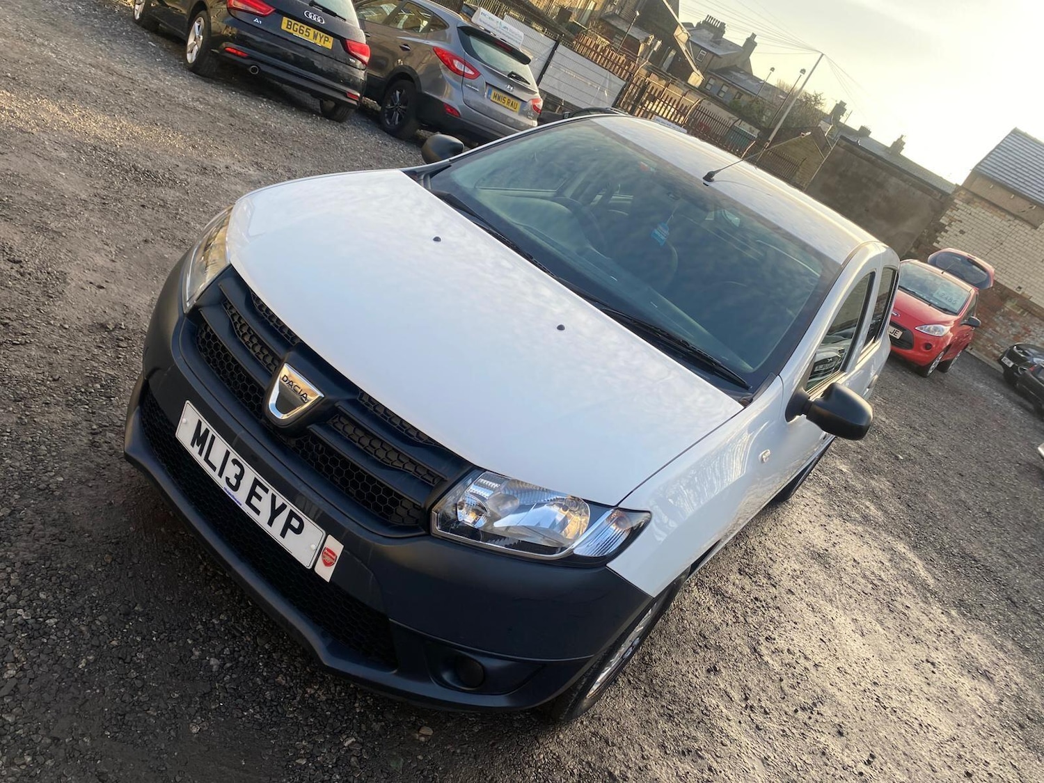 Used Dacia Sandero 2013 for sale - 77163247: Photo 2