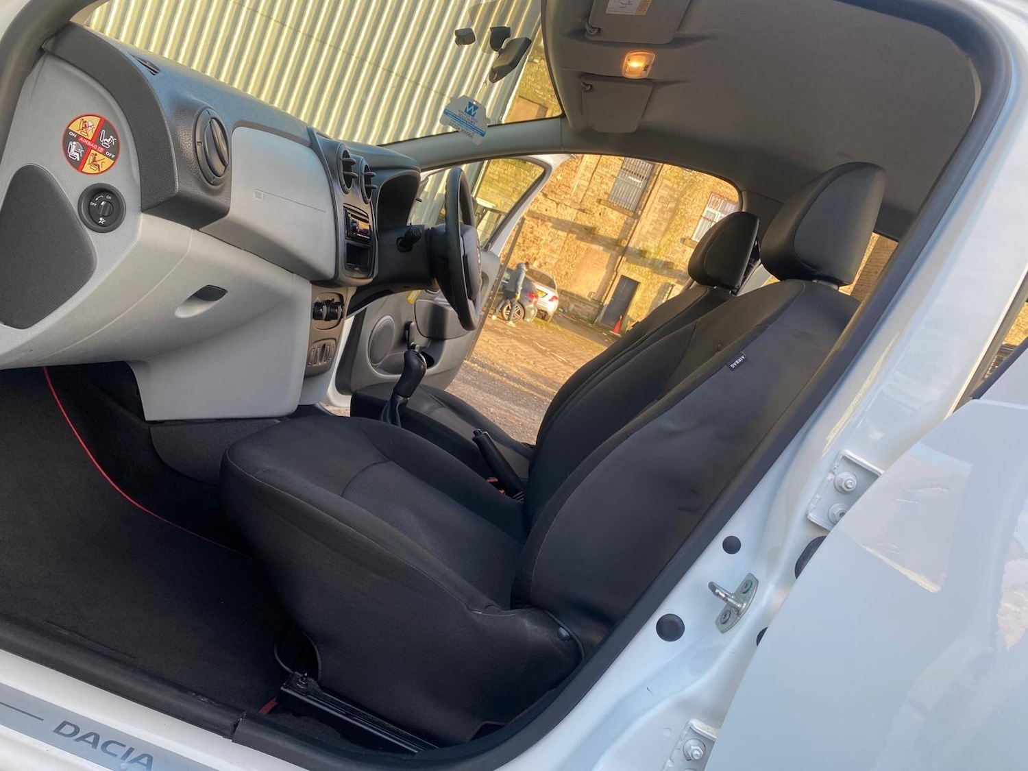 Used Dacia Sandero 2013 for sale - 77163247: Photo 8