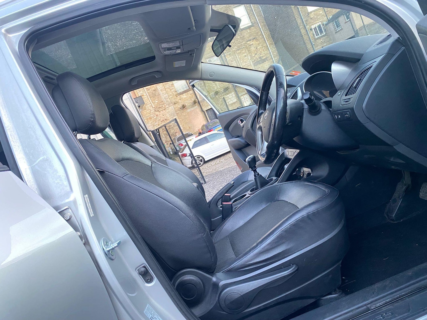 Used Hyundai Ix35 2013 for sale - 76521657: Photo 4