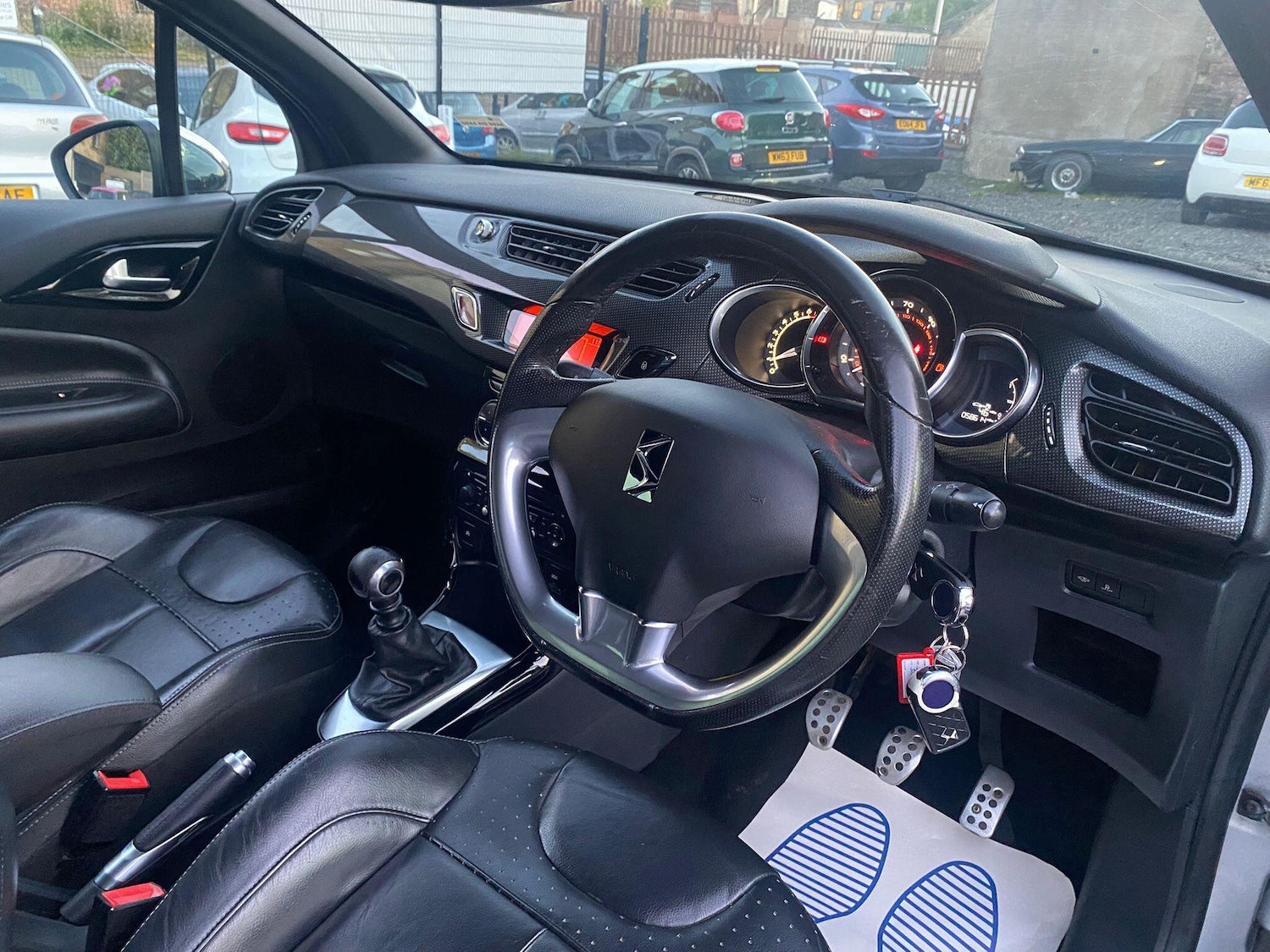 Used Citroen DS3 2013 for sale - 75977268: Photo 16