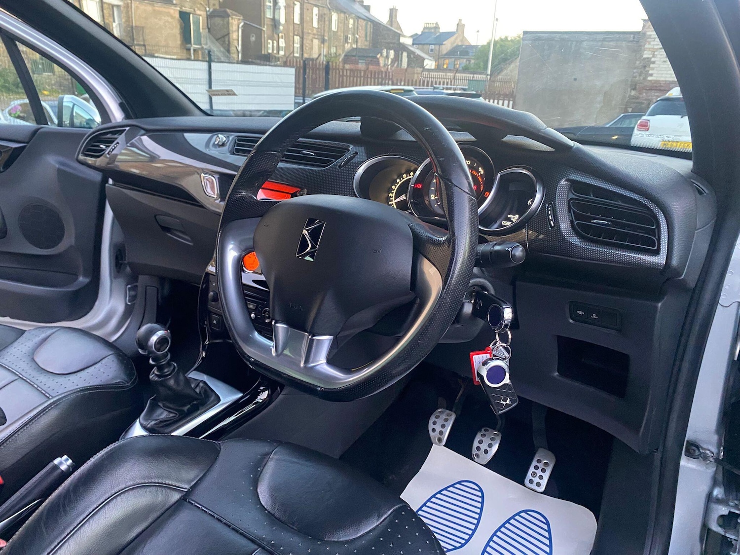 Used Citroen DS3 2013 for sale - 75977268: Photo 20