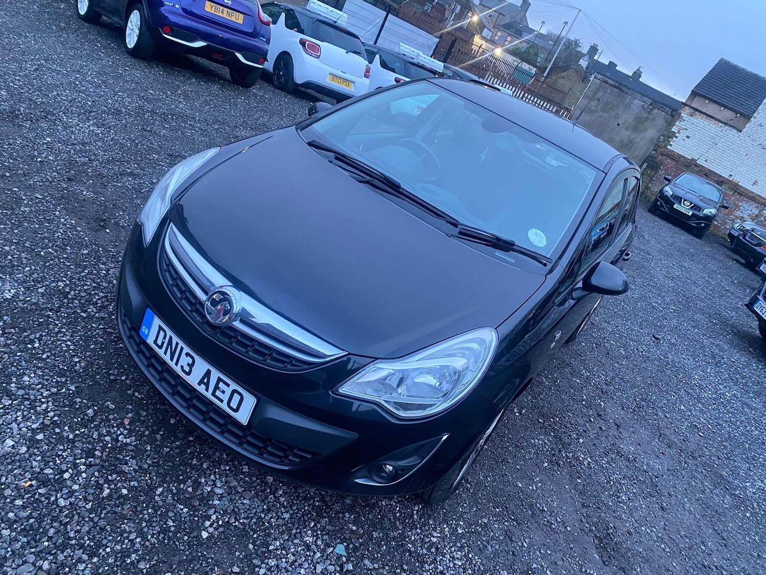 Used Vauxhall Corsa 2013 for sale - 77029250: Photo 2