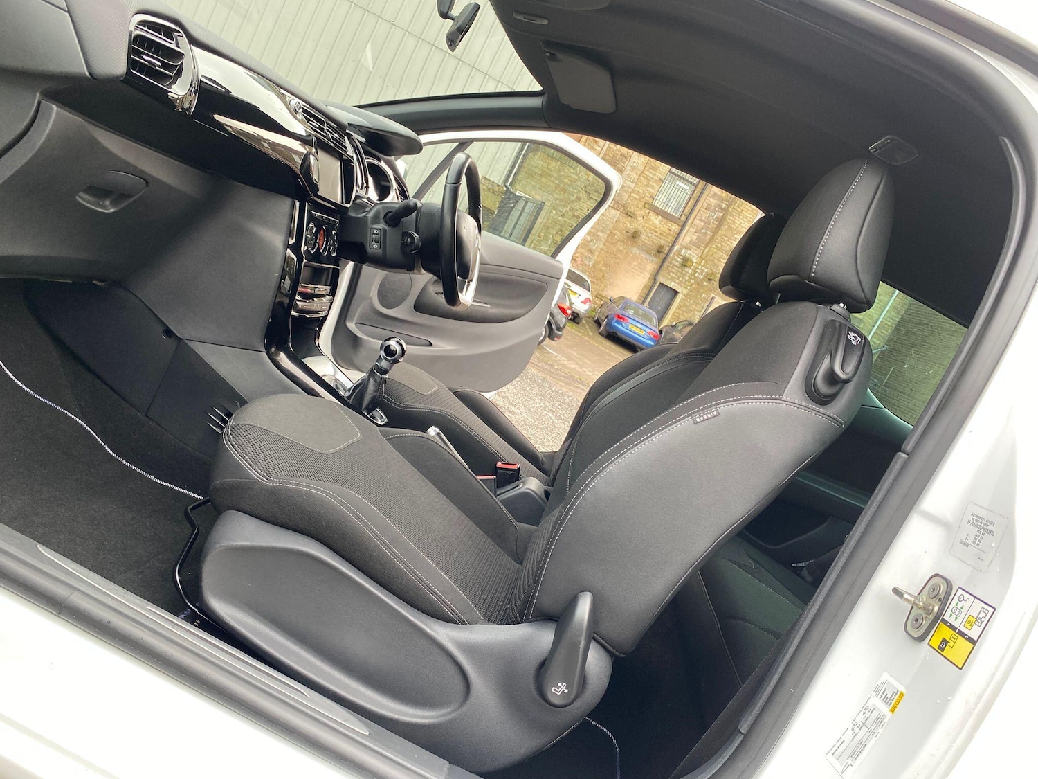 Used DS Automobiles DS 3 2015 for sale - 76423625: Photo 12