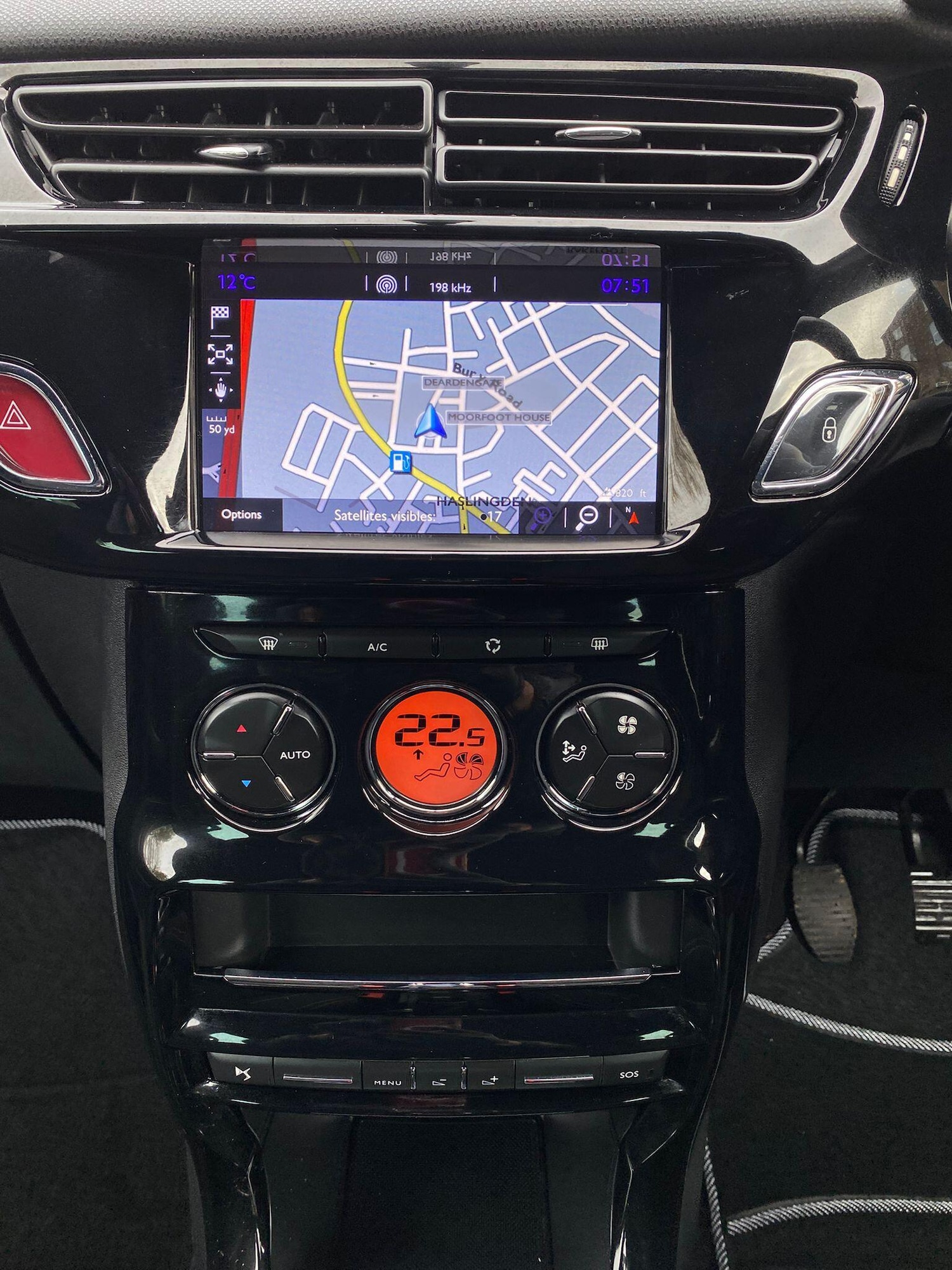 Used DS Automobiles DS 3 2015 for sale - 76423625: Photo 17