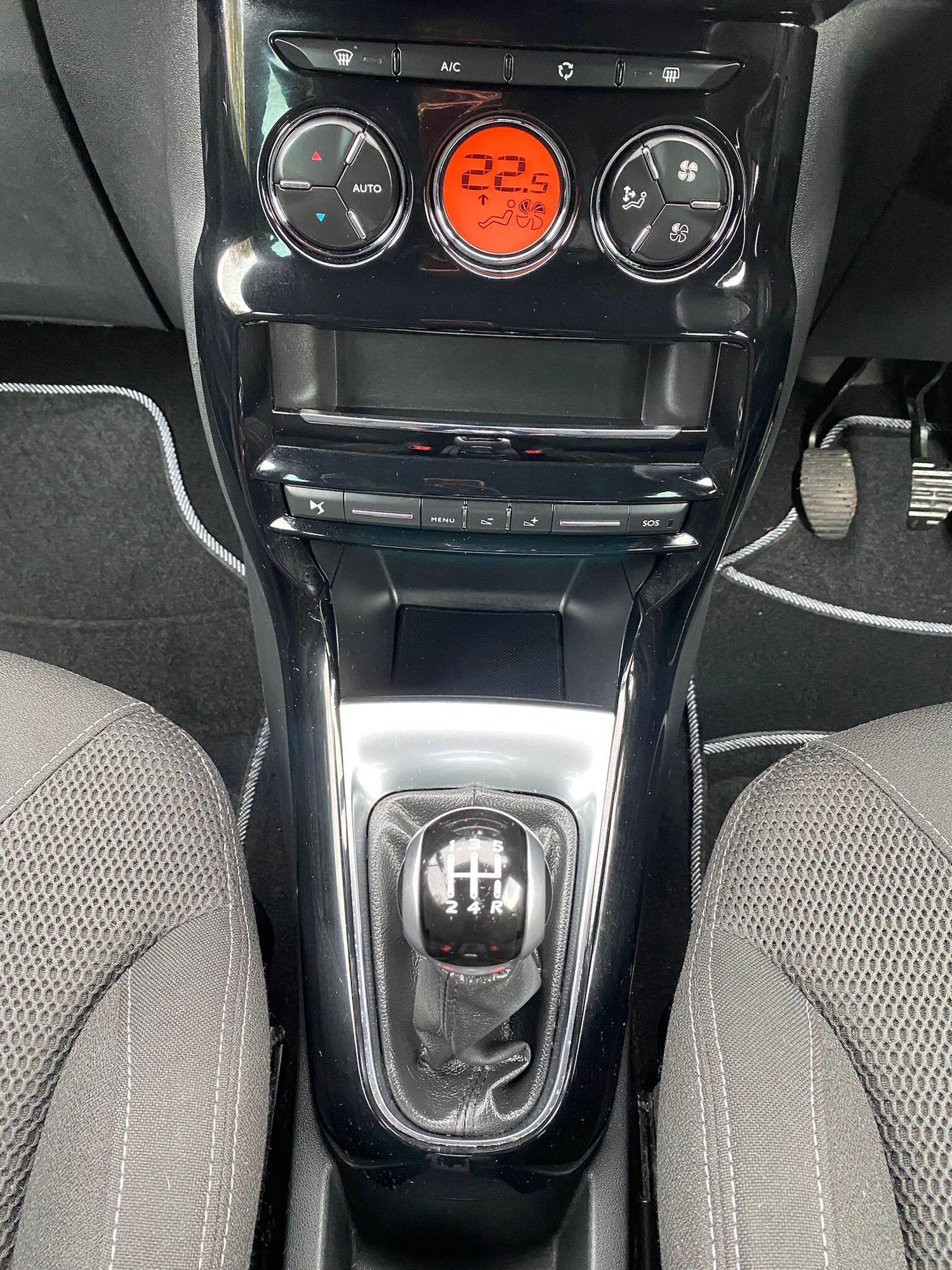 Used DS Automobiles DS 3 2015 for sale - 76423625: Photo 18