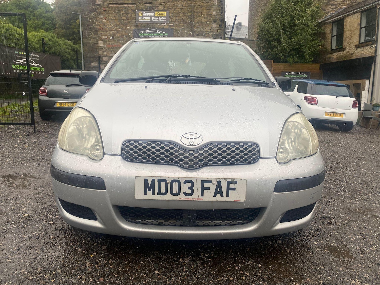 Used Toyota Yaris 2003 for sale - 76021126: Photo 3