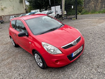 Used Hyundai i20 2012 for sale - 75867113: Photo