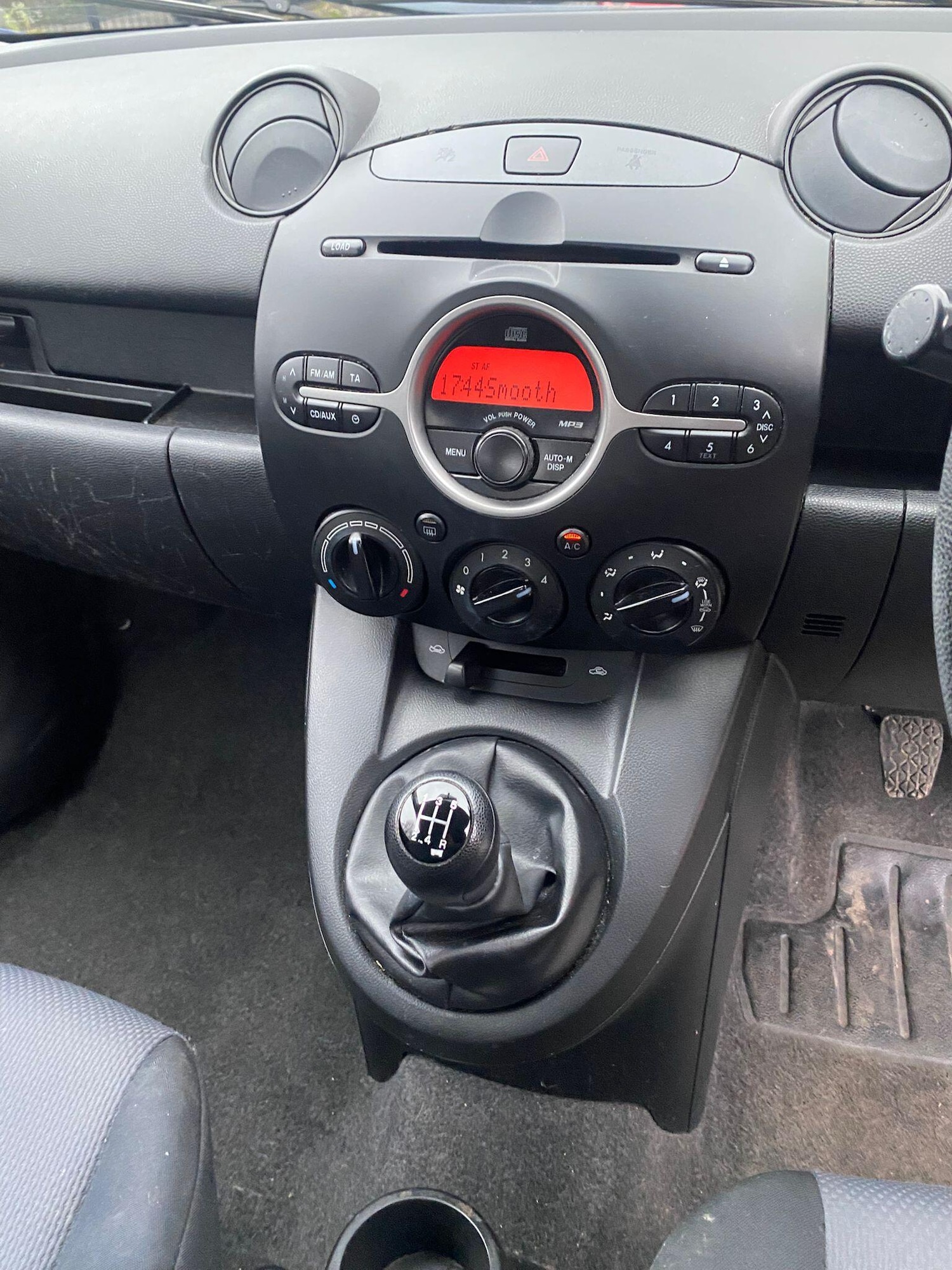 Used Mazda Mazda2 for sale - 77784441: Photo 11