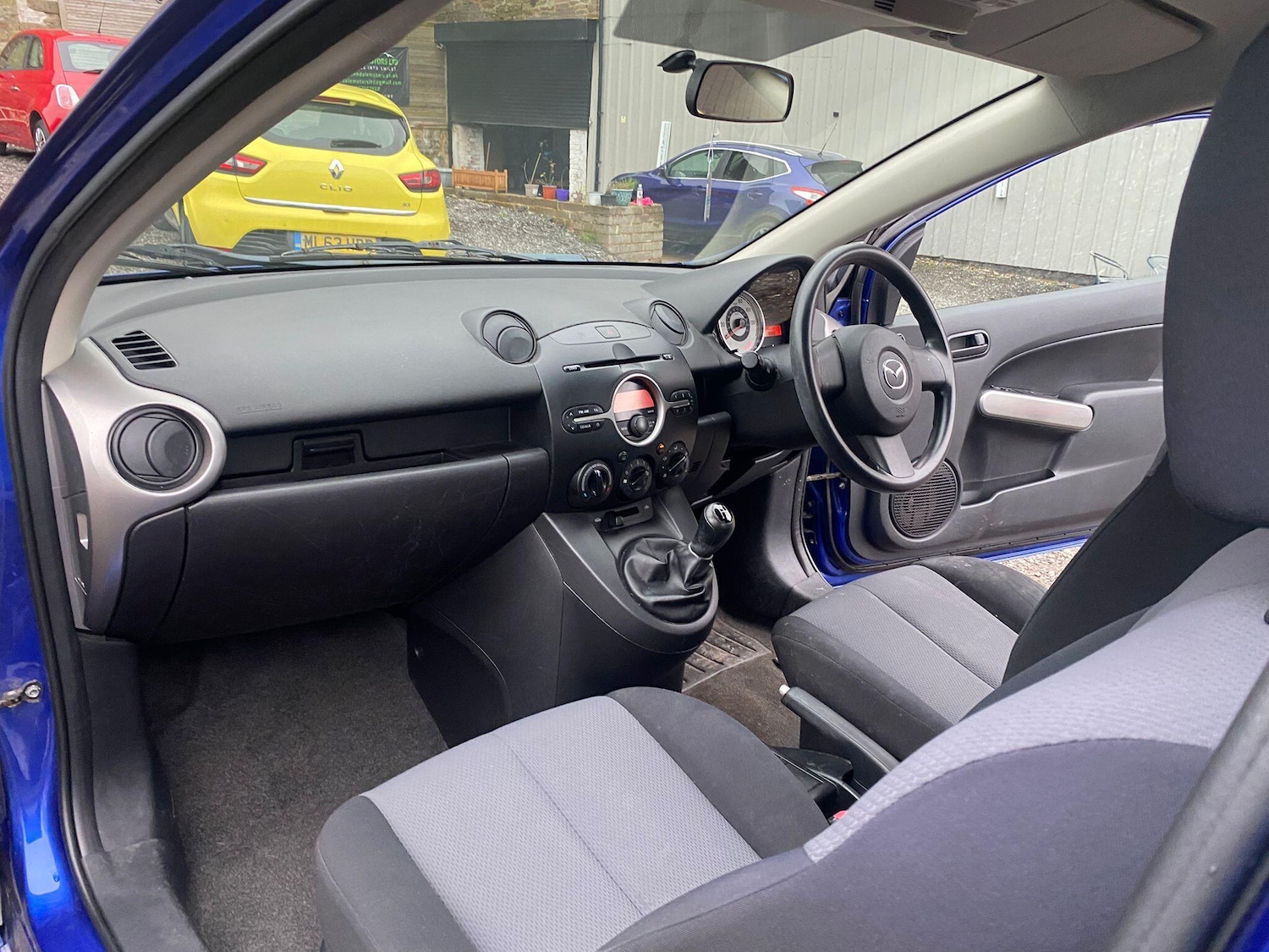 Used Mazda Mazda2 for sale - 77784441: Photo 14