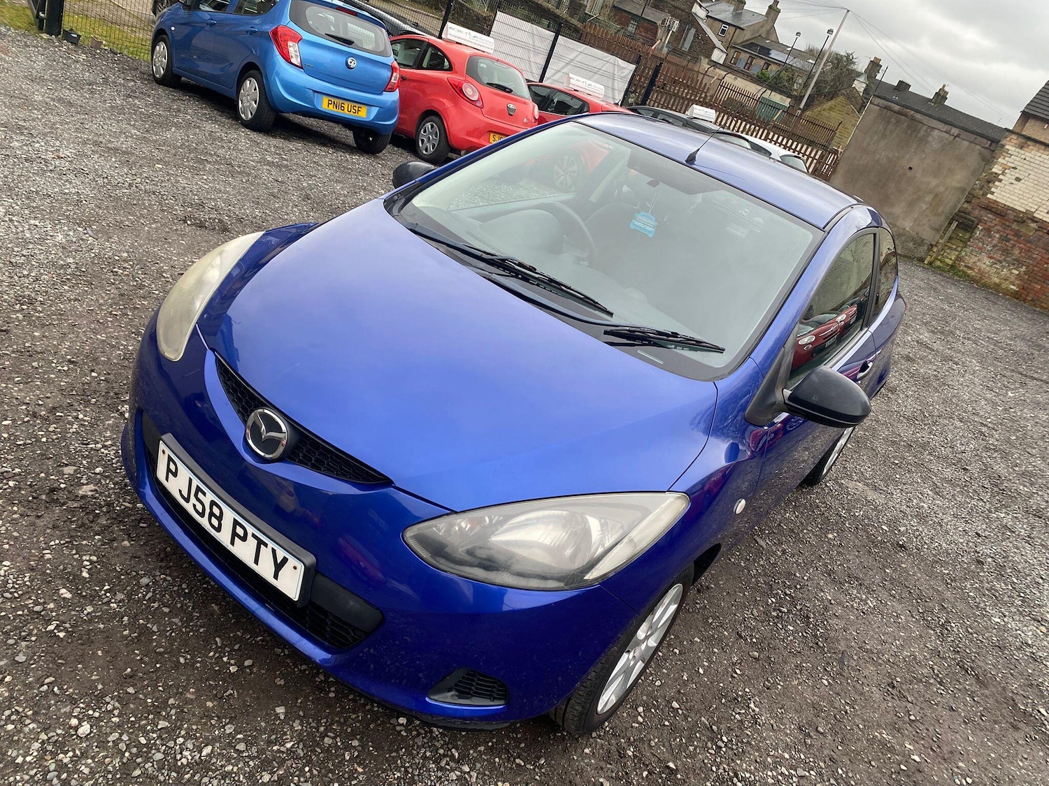 Used Mazda Mazda2 for sale - 77784441: Photo 2