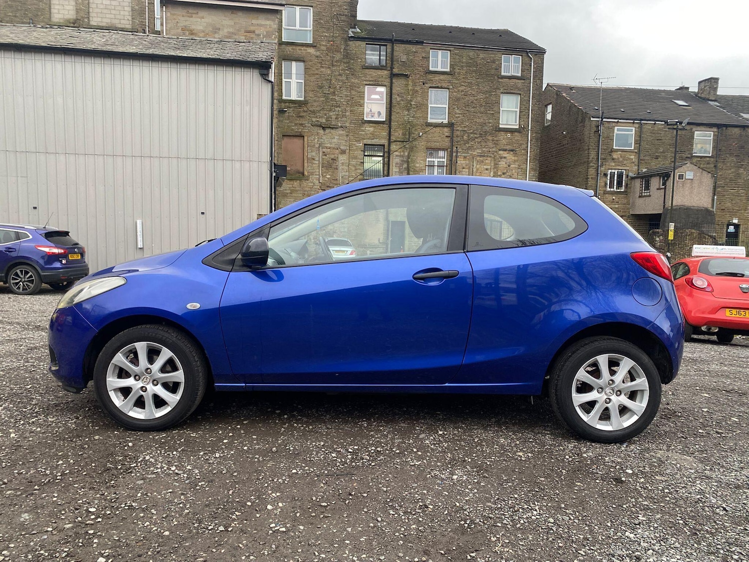 Used Mazda Mazda2 for sale - 77784441: Photo 5