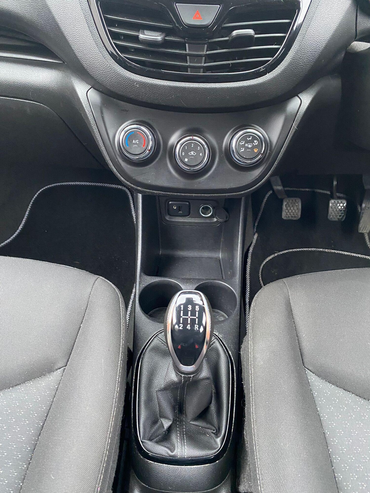 Used Vauxhall Viva 2016 for sale - 77510175: Photo 12