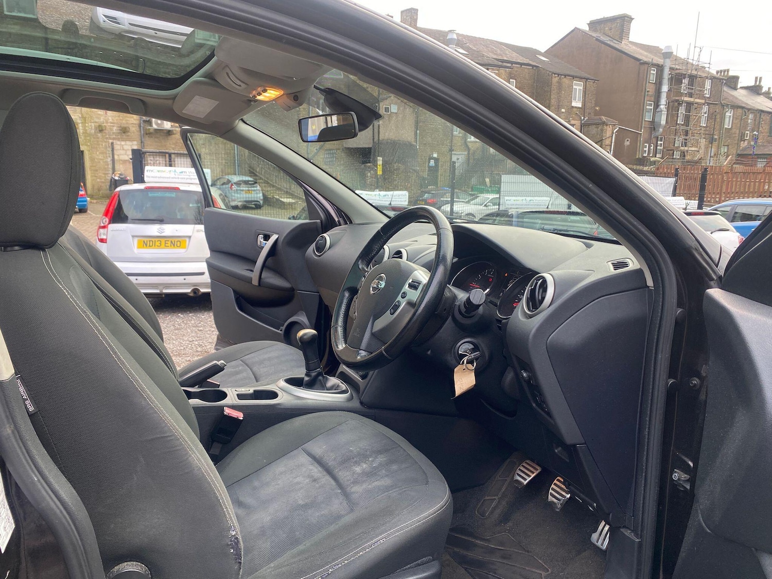 Used Nissan Qashqai 2011 for sale - 77074818: Photo 14