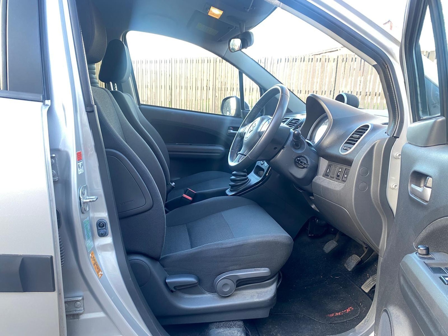 Used Suzuki Splash 2013 for sale - 76780747: Photo 6