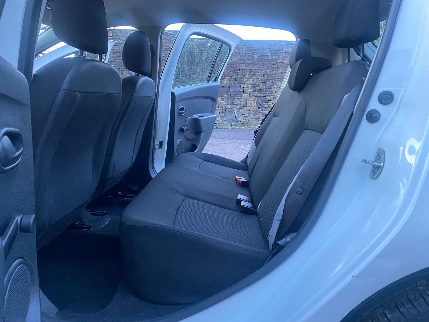 Used Dacia Sandero 2014 for sale - 77162790: Photo 5