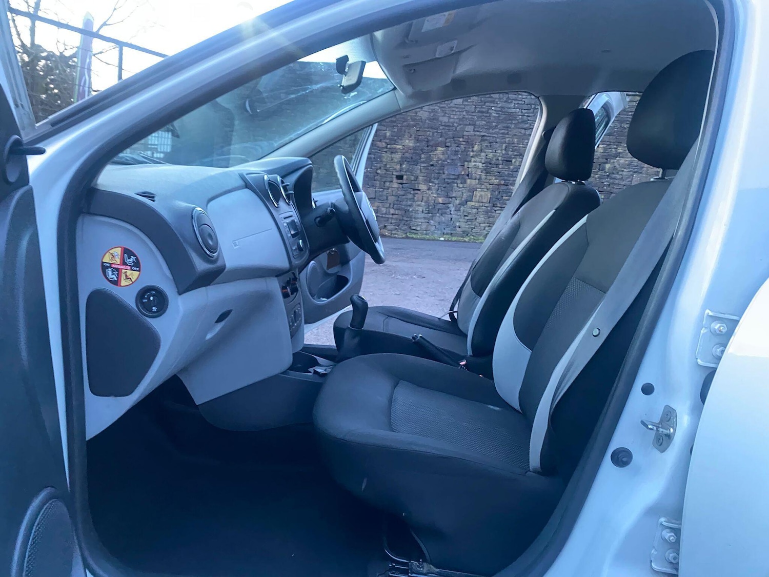 Used Dacia Sandero 2014 for sale - 77162790: Photo 9