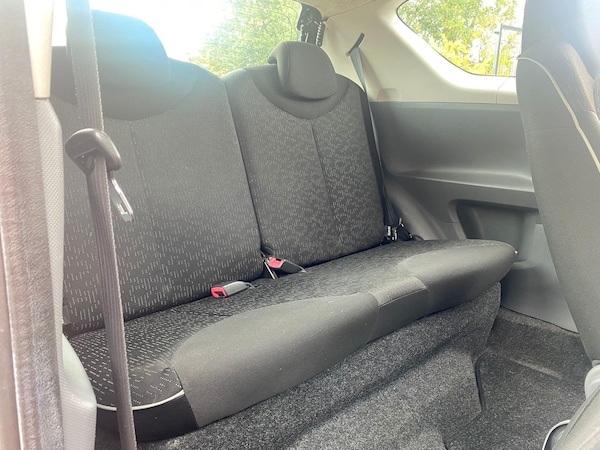Used Peugeot 107 2009 for sale - 76201190: Photo 12
