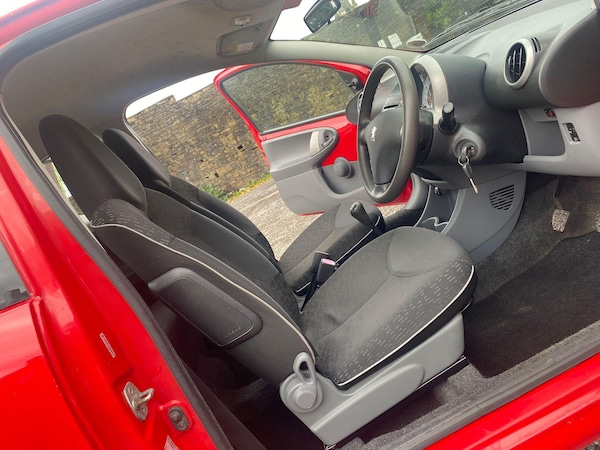 Used Peugeot 107 2009 for sale - 76201190: Photo 13