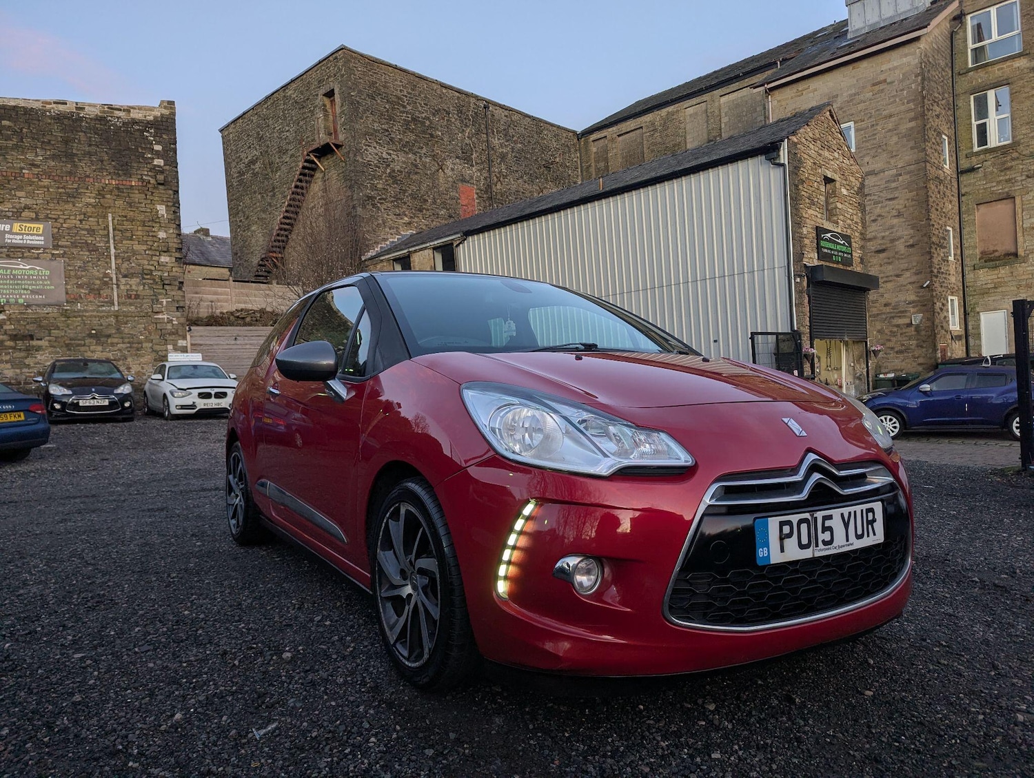 Used Citroen DS3 2015 for sale - 76964694: Photo 2
