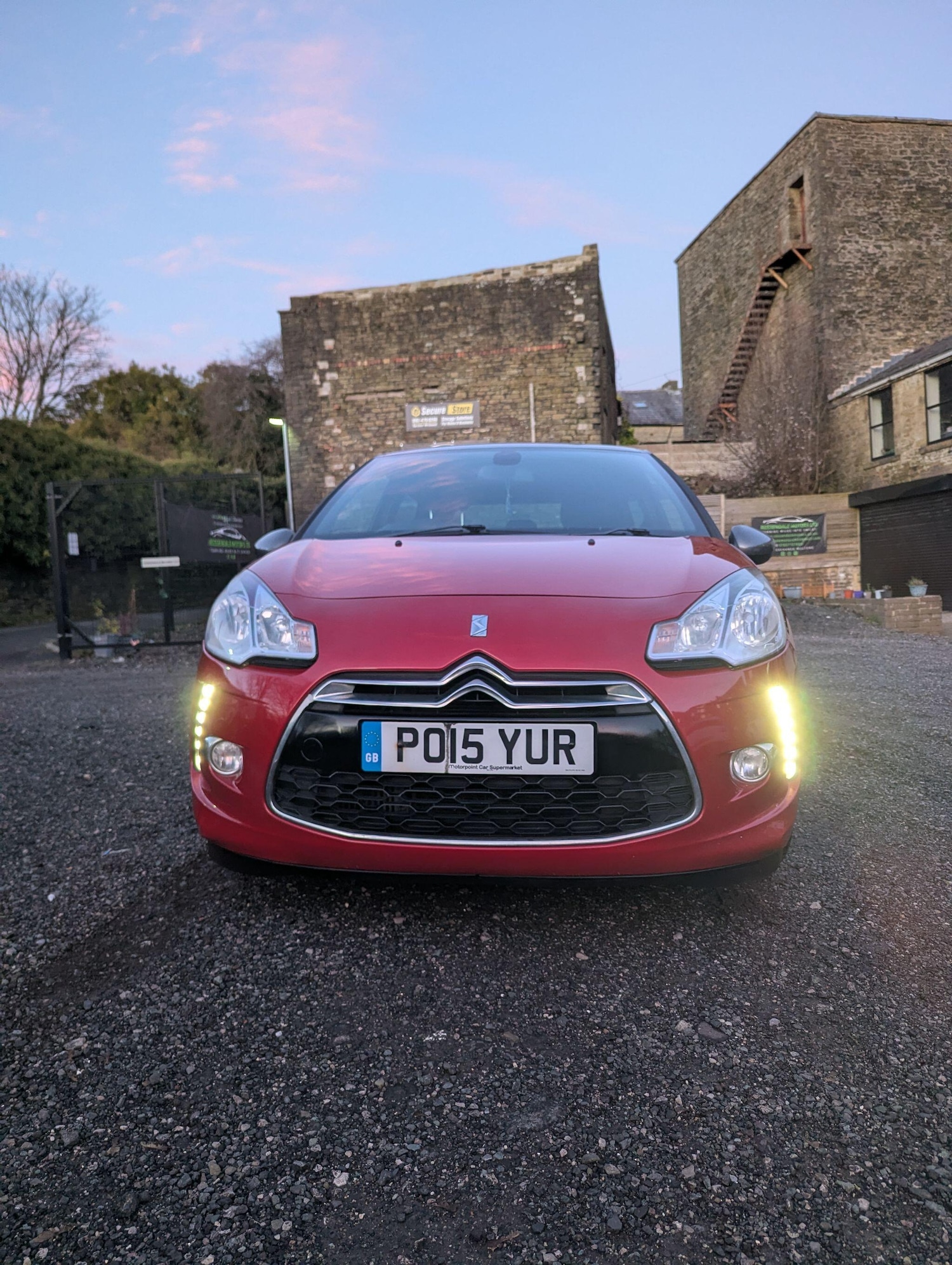 Used Citroen DS3 2015 for sale - 76964694: Photo 4