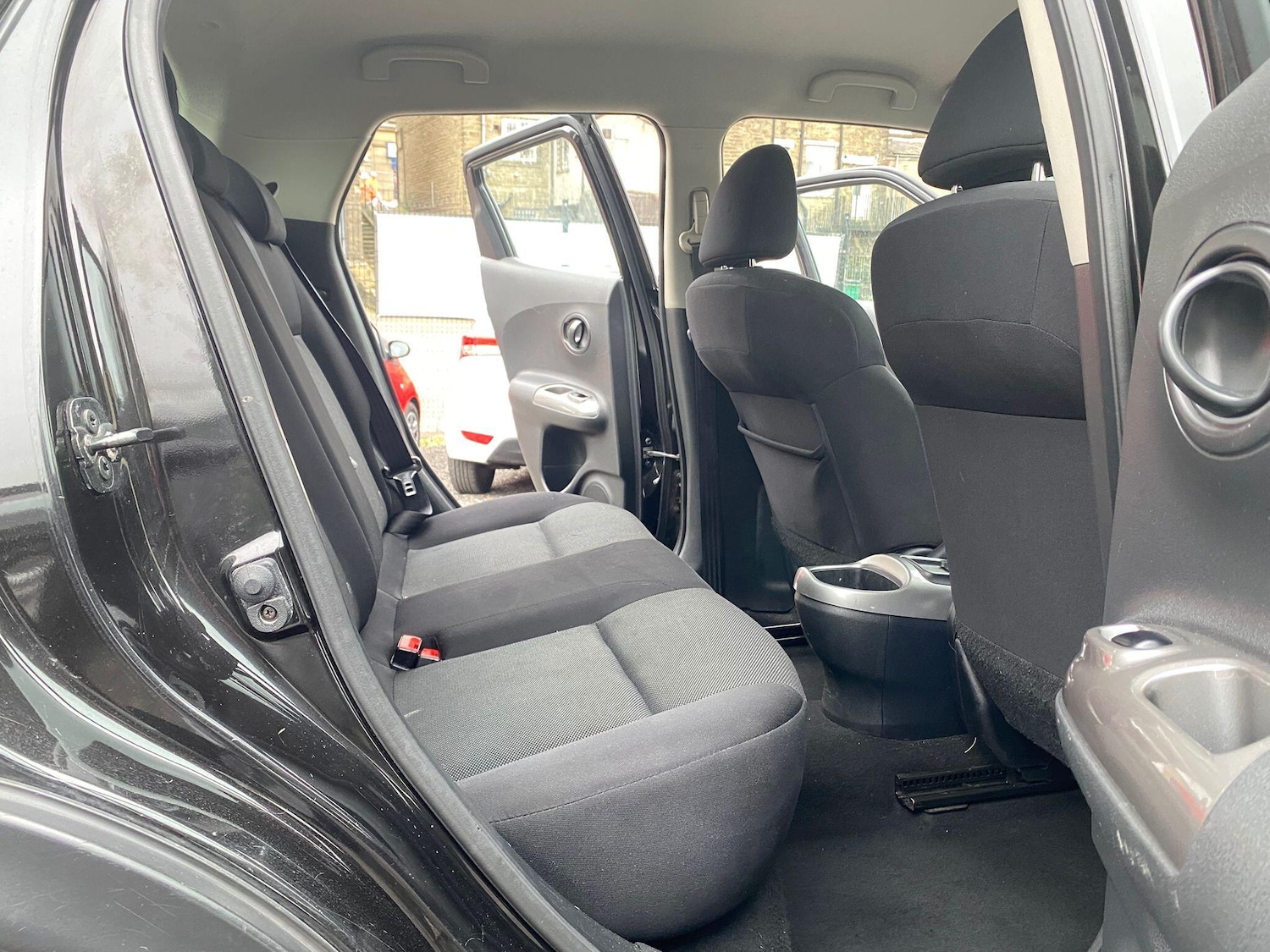 Used Nissan Juke 2011 for sale - 77330835: Photo 9