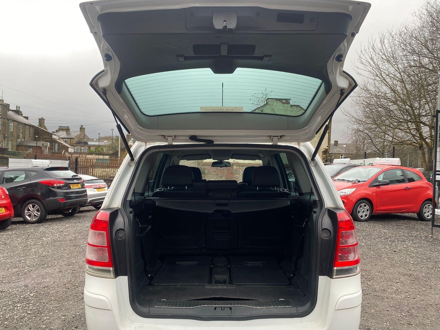 Used Vauxhall Zafira 2011 for sale - 77345322: Photo 6